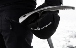 Sail Racing RACE DOWN MITTEN