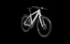 Sail Racing ST3 Alinghi Red Bull